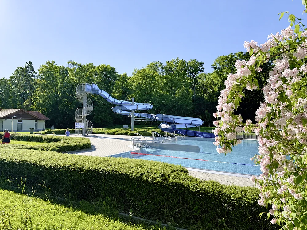 freibad-boehlen-02