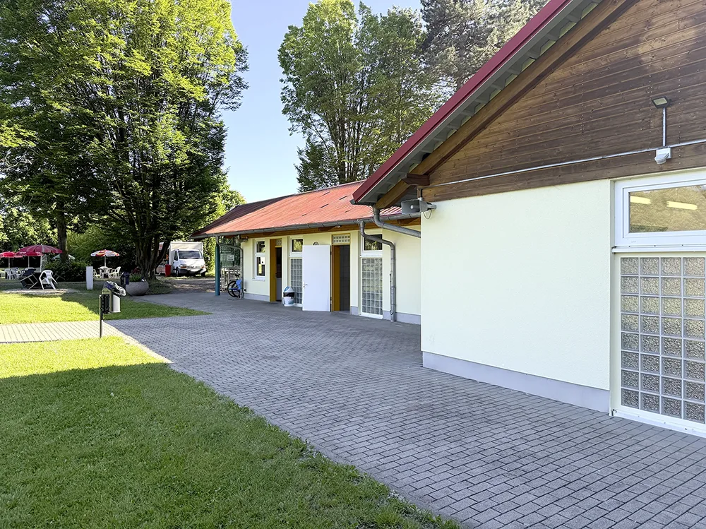 freibad-boehlen-03